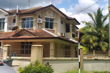 FOR RENT DOUBLE STOREY HOUSE CORNER LOT @ TMN PULAI PERDANA