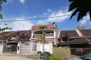 Seri Alam 1 1/2 storey House